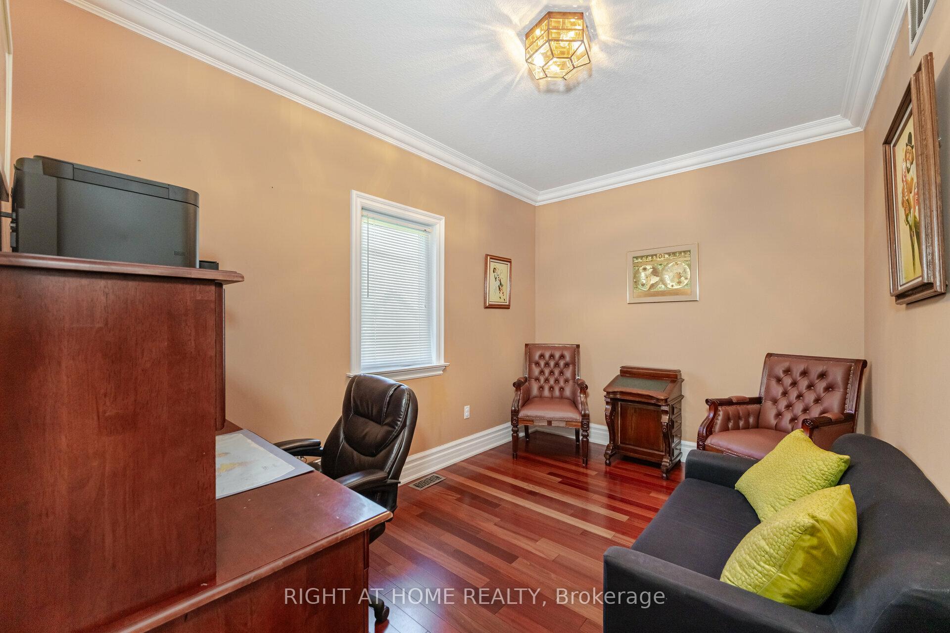 Photo 17 of 6 Lord Duncan Court, Clarington, Rural Clarington — HOMEH