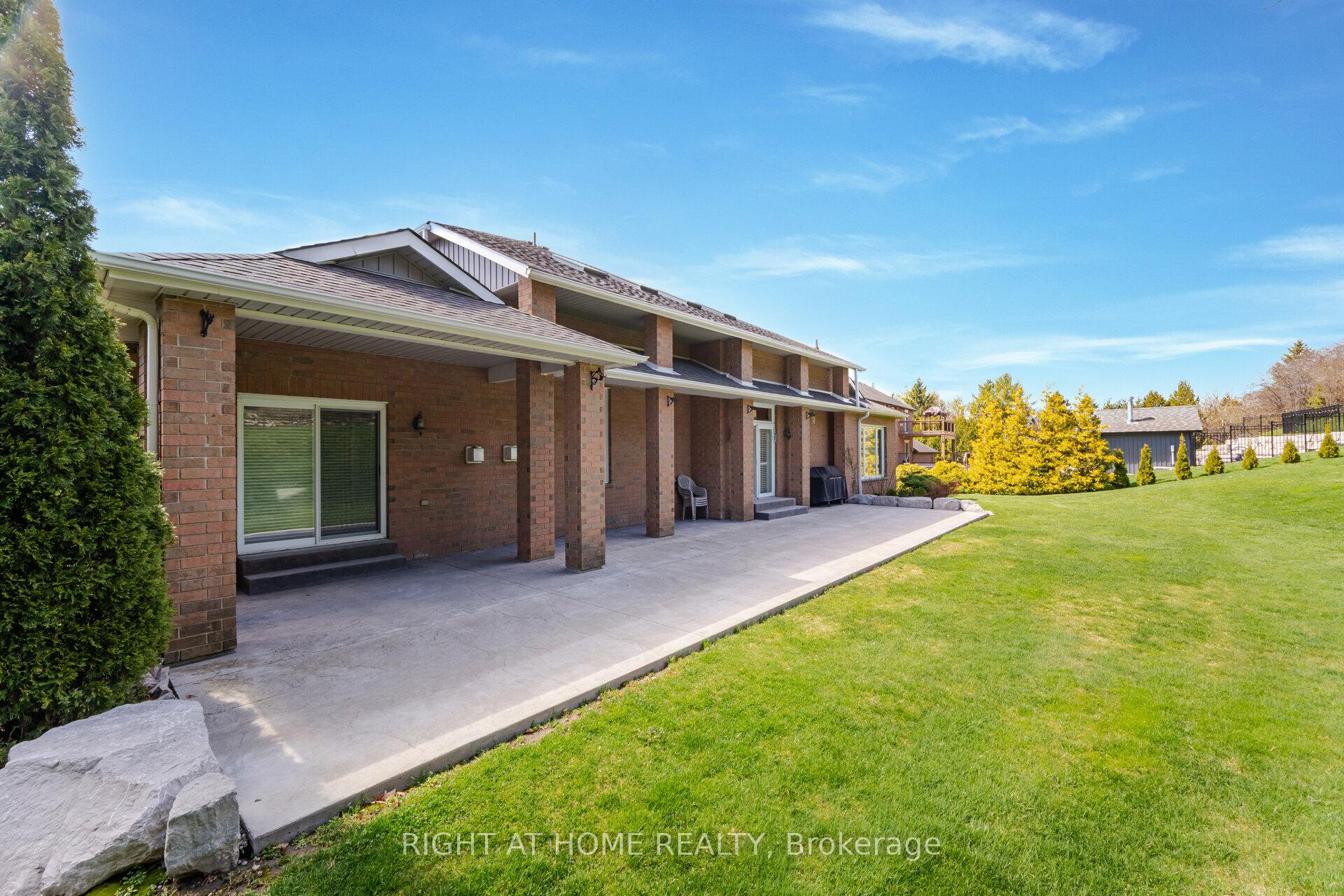 Photo 32 of 6 Lord Duncan Court, Clarington, Rural Clarington — HOMEH