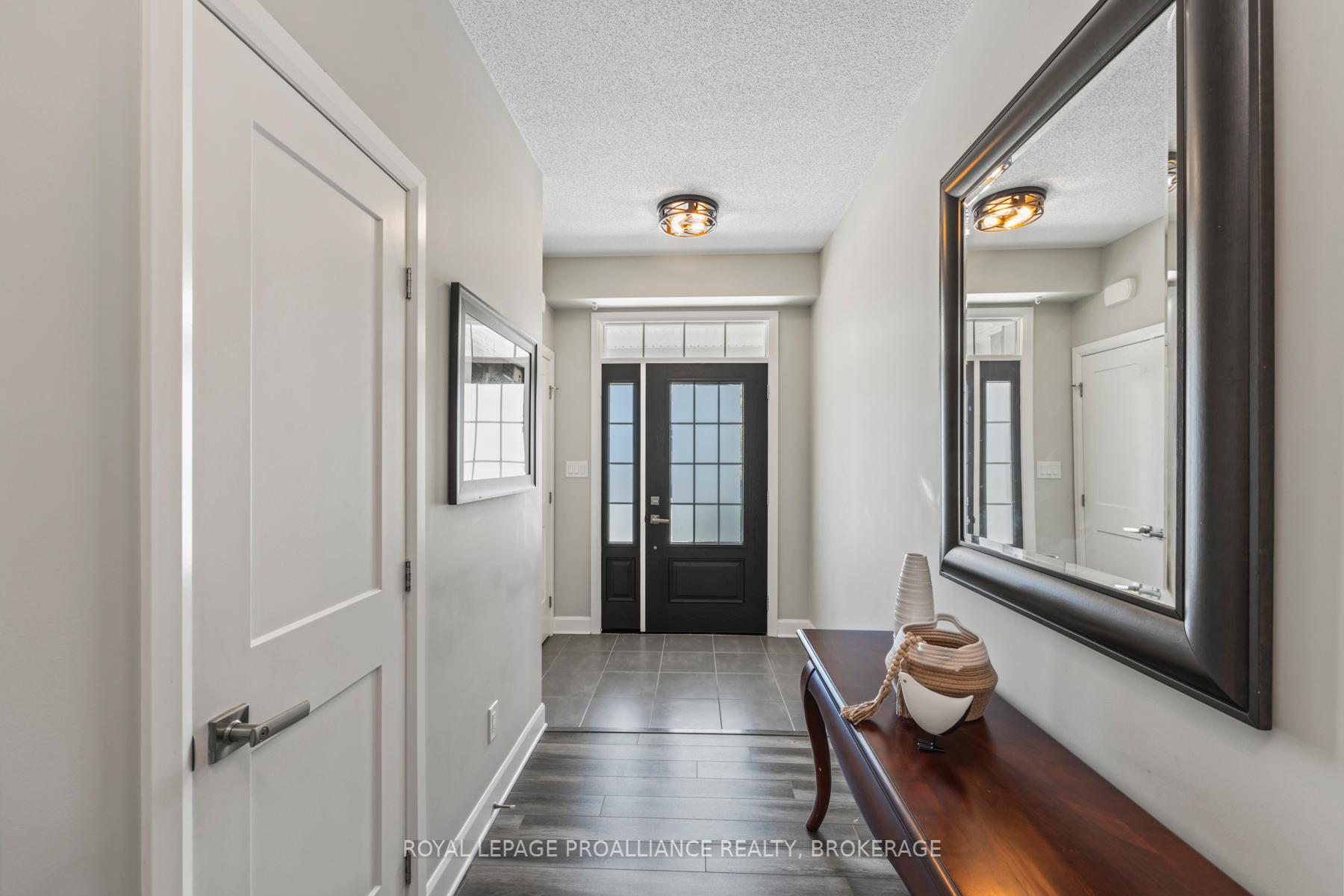 Photo 33 of 1550 Davenport Crescent, Kingston, City Northwest — HOMEH