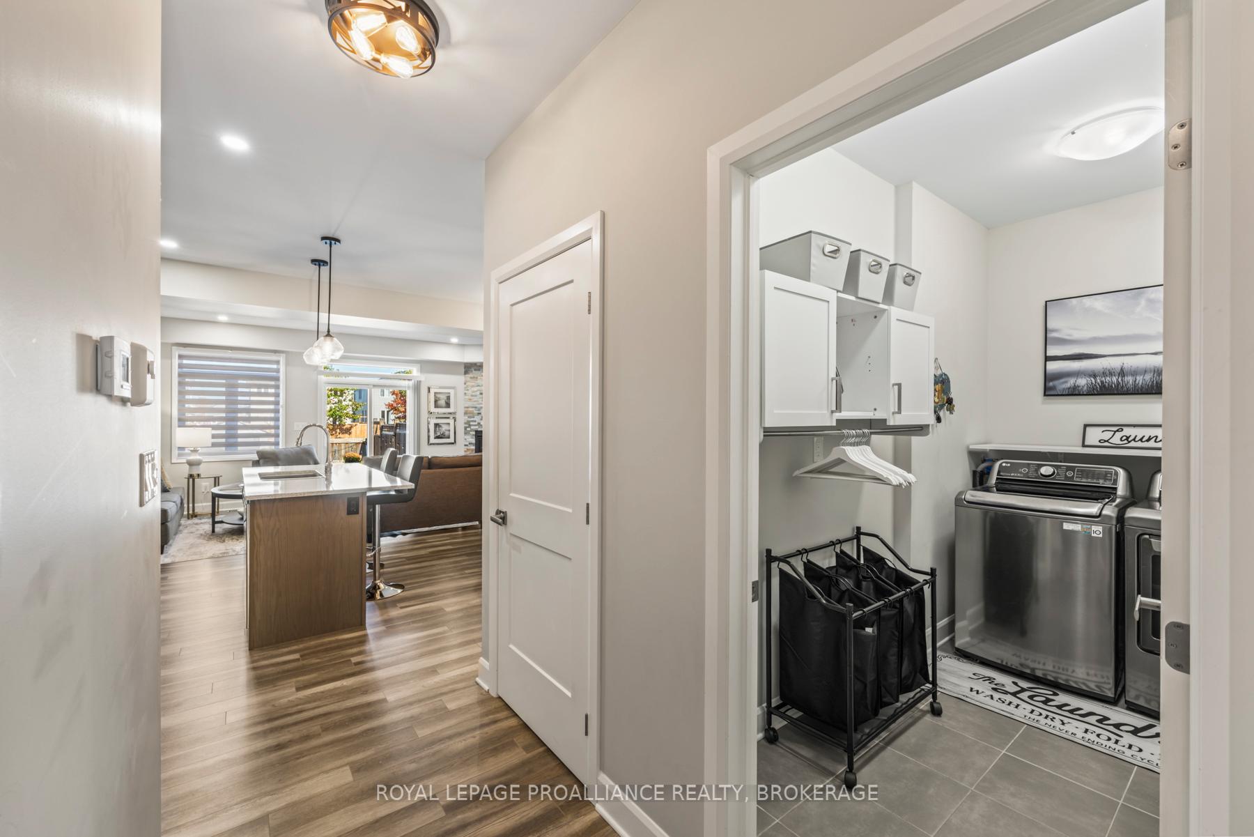 Photo 8 of 1550 Davenport Crescent, Kingston, City Northwest — HOMEH