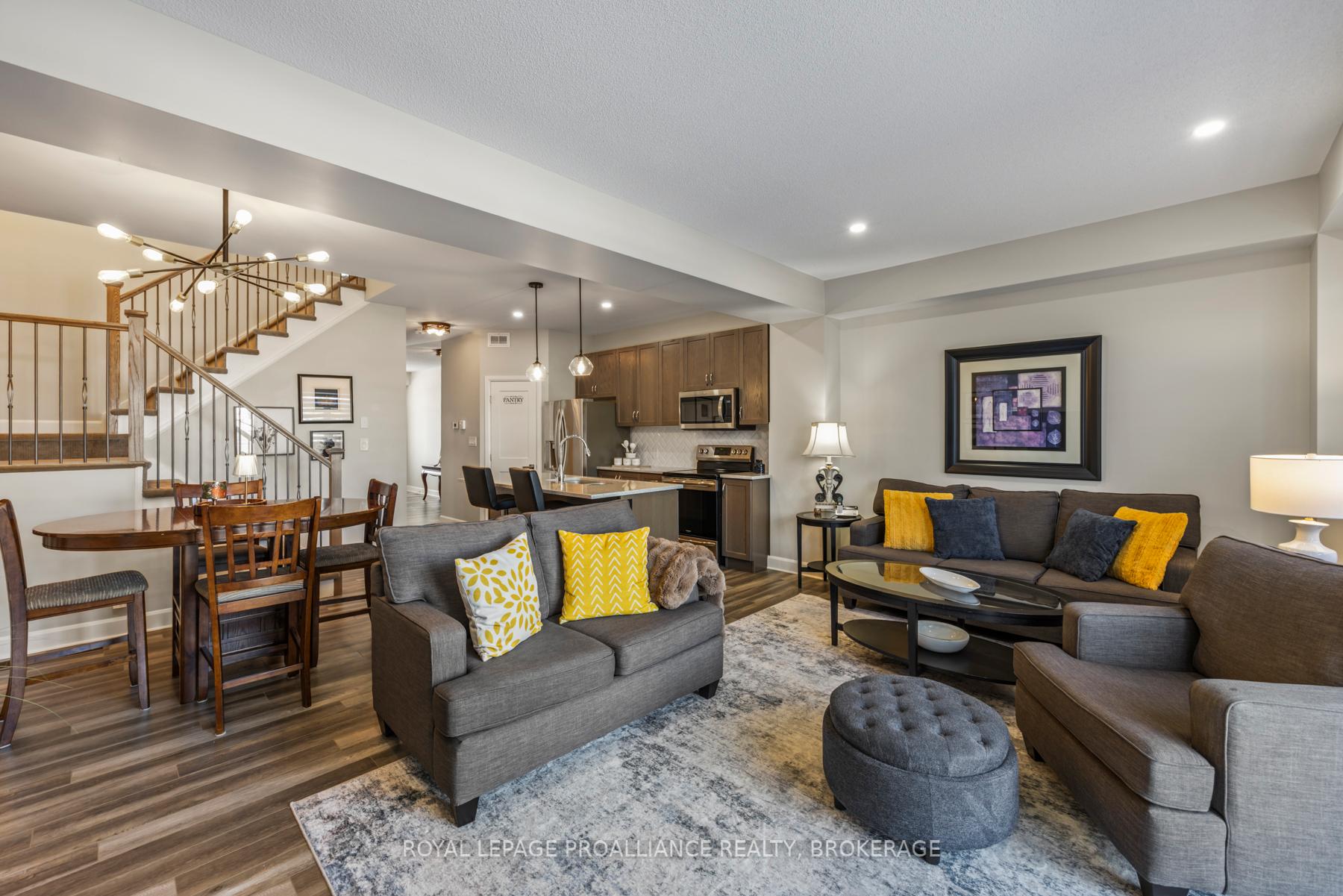 Photo 4 of 1550 Davenport Crescent, Kingston, City Northwest — HOMEH