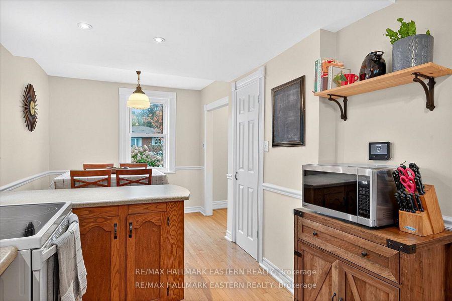 Photo 15 of 14 Alexander Avenue, Peterborough, Monaghan Ward 2 — HOMEH