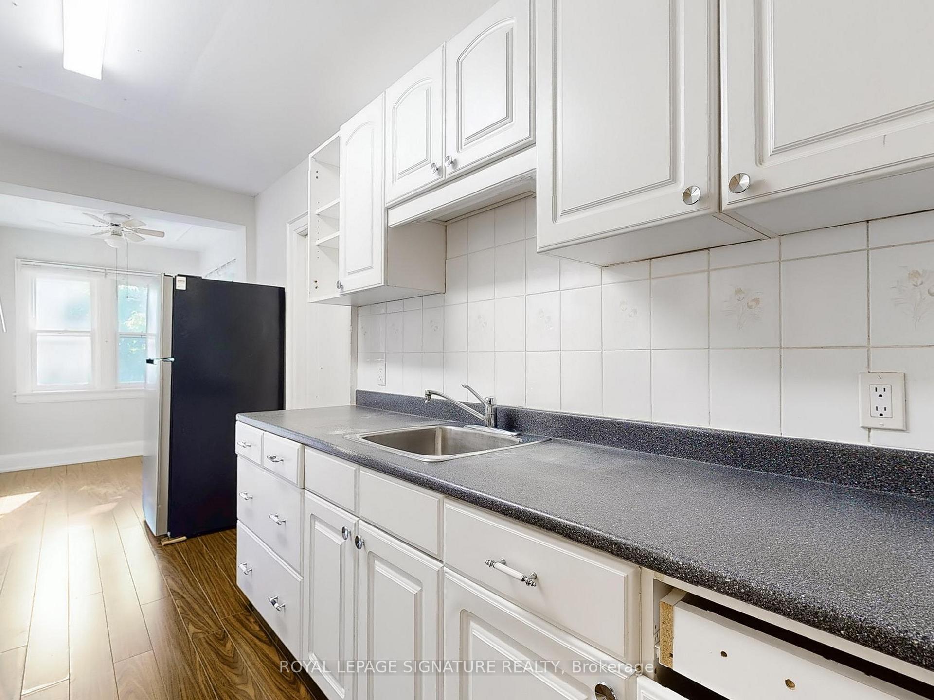 Photo 6 of 68 Castlewood Road, Toronto, Lawrence Park South — HOMEH