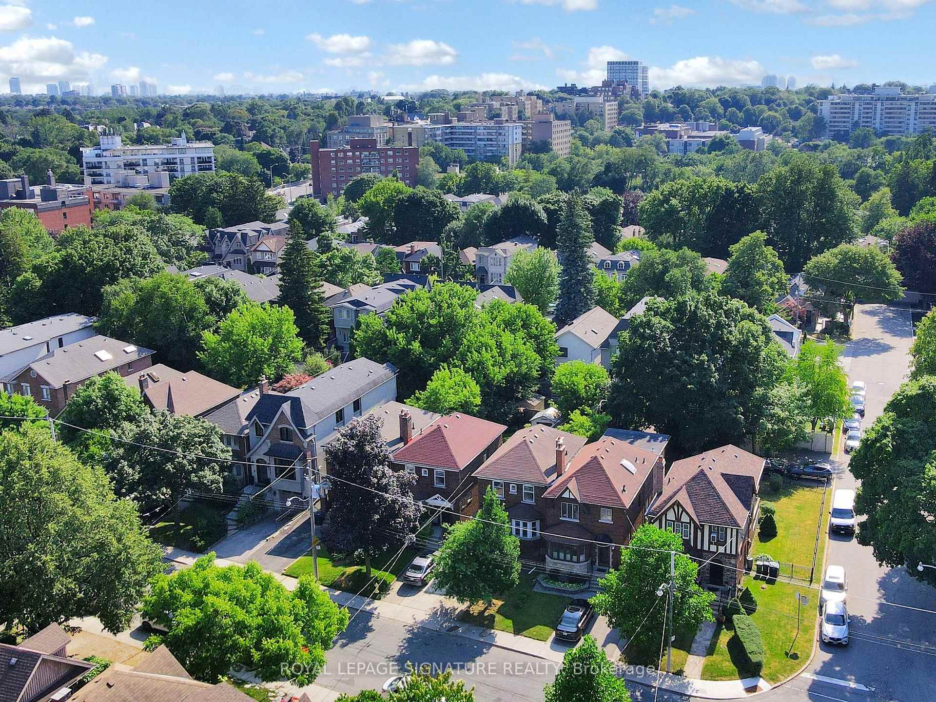 Photo 29 of 68 Castlewood Road, Toronto, Lawrence Park South — HOMEH
