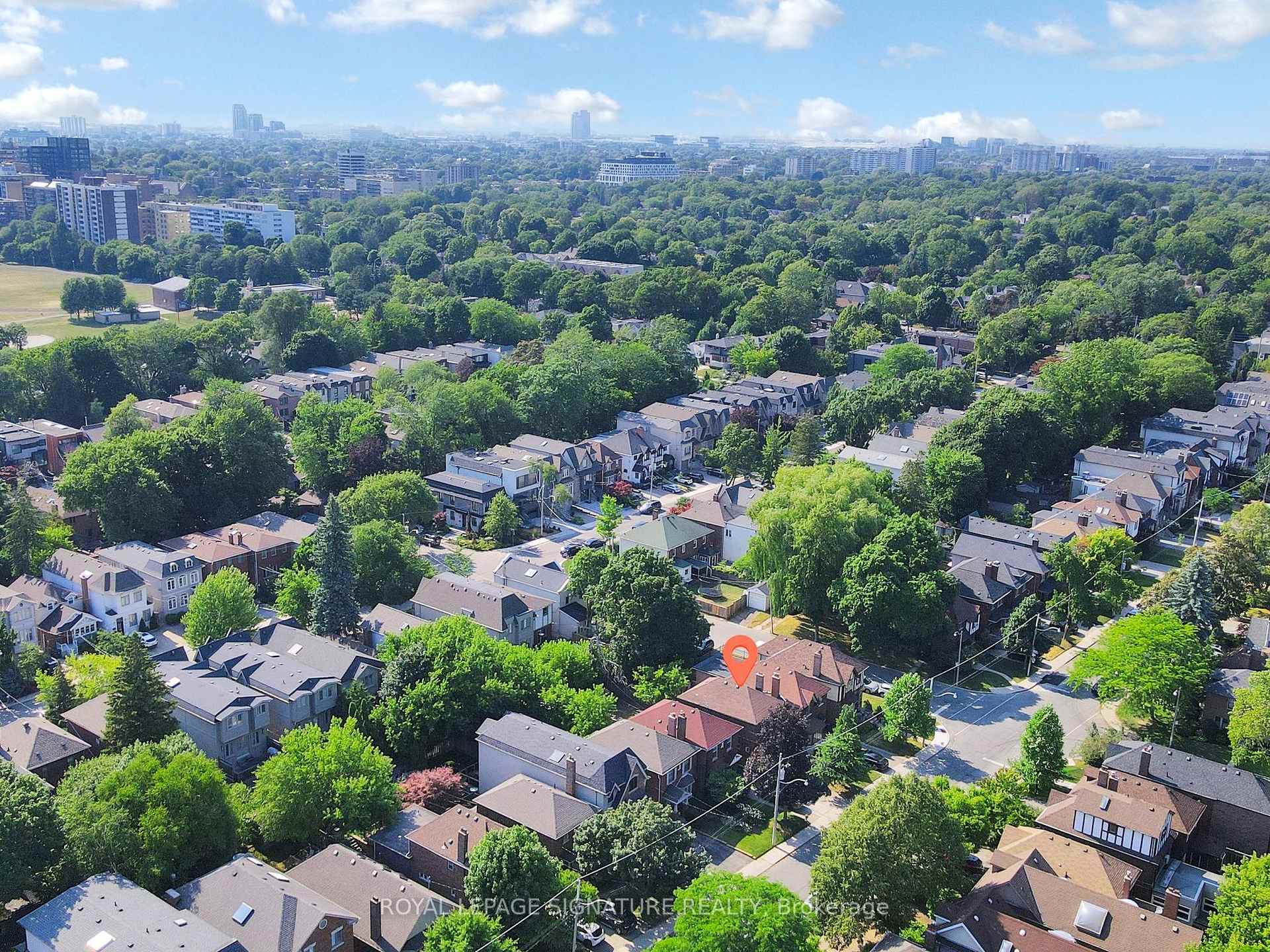 Photo 12 of 68 Castlewood Road, Toronto, Lawrence Park South — HOMEH