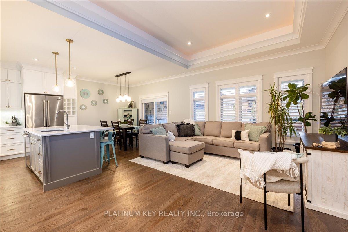 Photo 6 of 88 Collins Way, Strathroy-Caradoc, SE — HOMEH