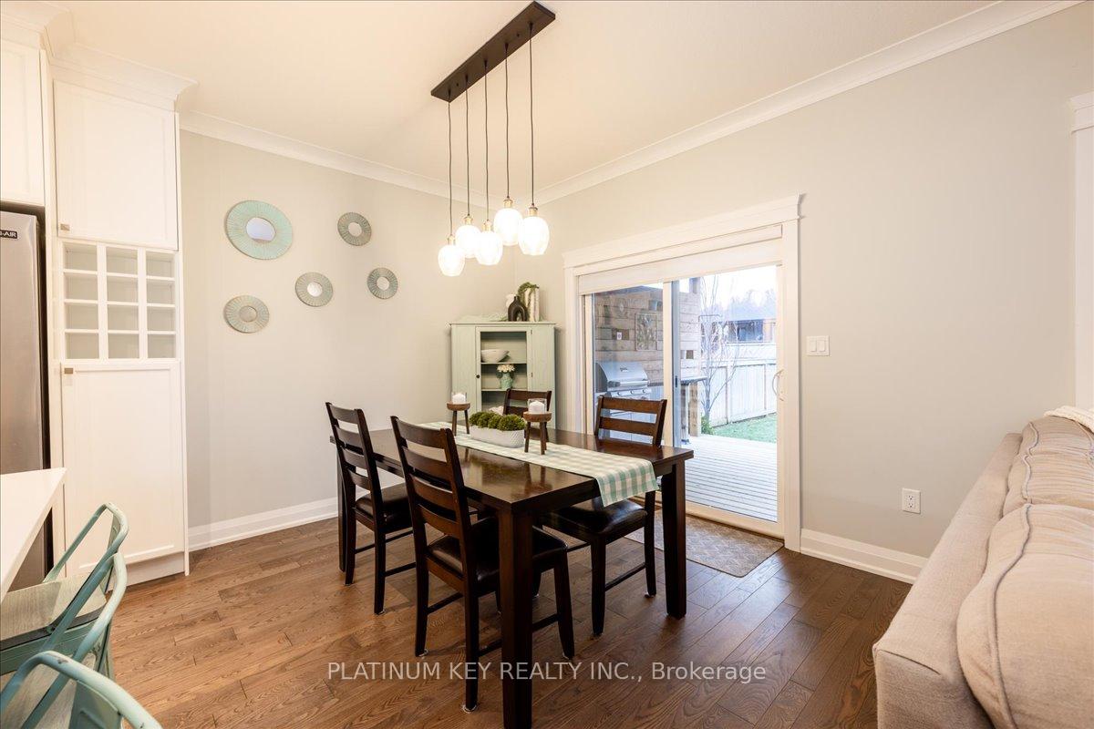 Photo 5 of 88 Collins Way, Strathroy-Caradoc, SE — HOMEH