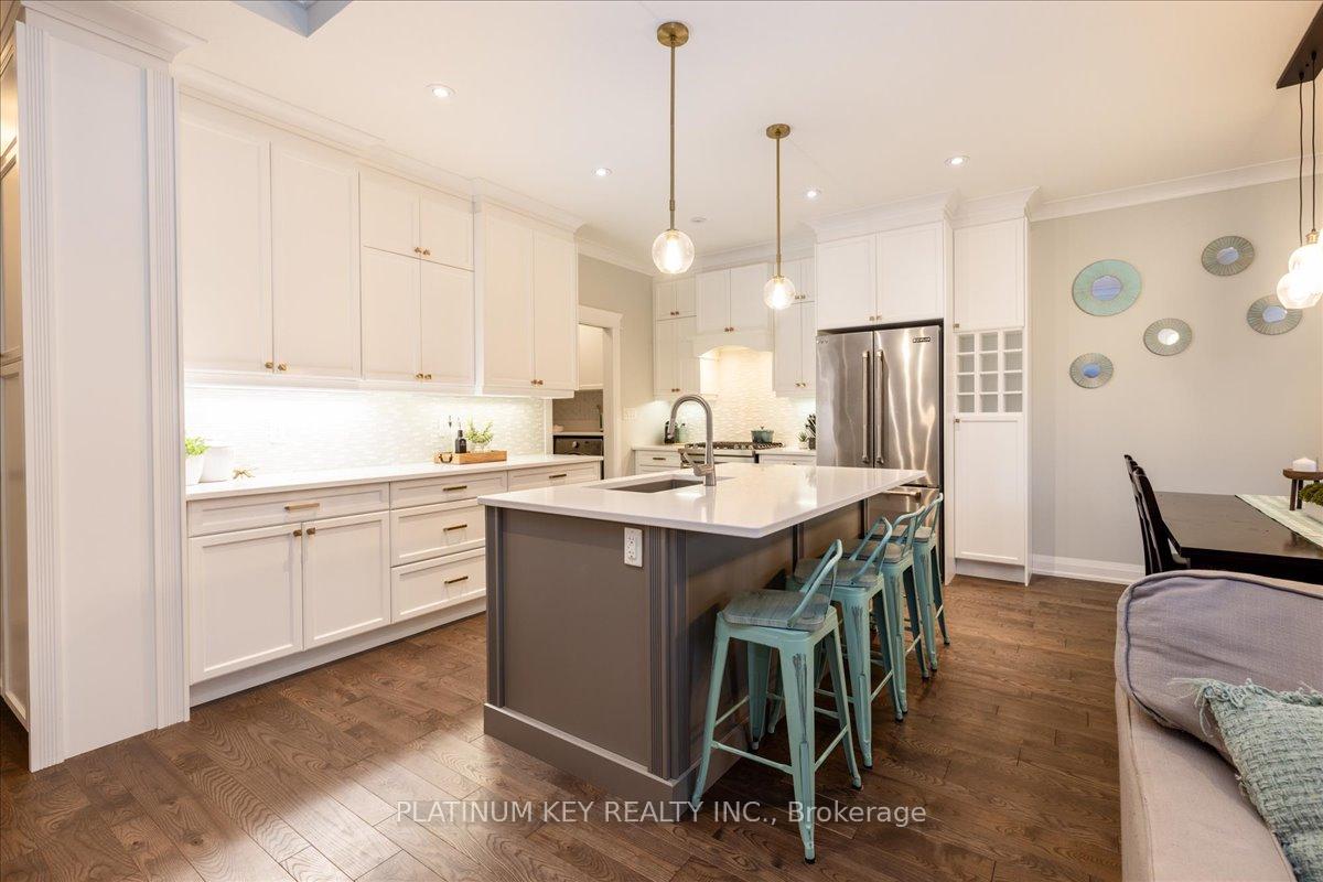 Photo 7 of 88 Collins Way, Strathroy-Caradoc, SE — HOMEH