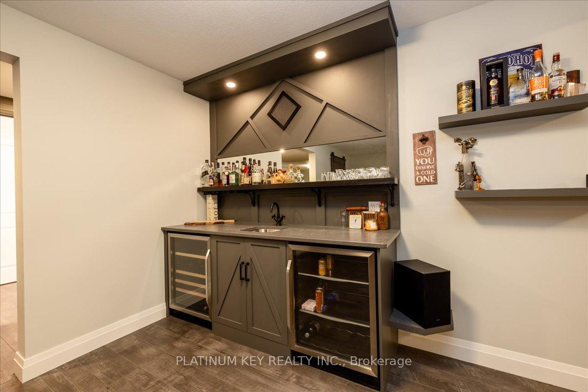 Photo 33 of 88 Collins Way, Strathroy-Caradoc, SE — HOMEH