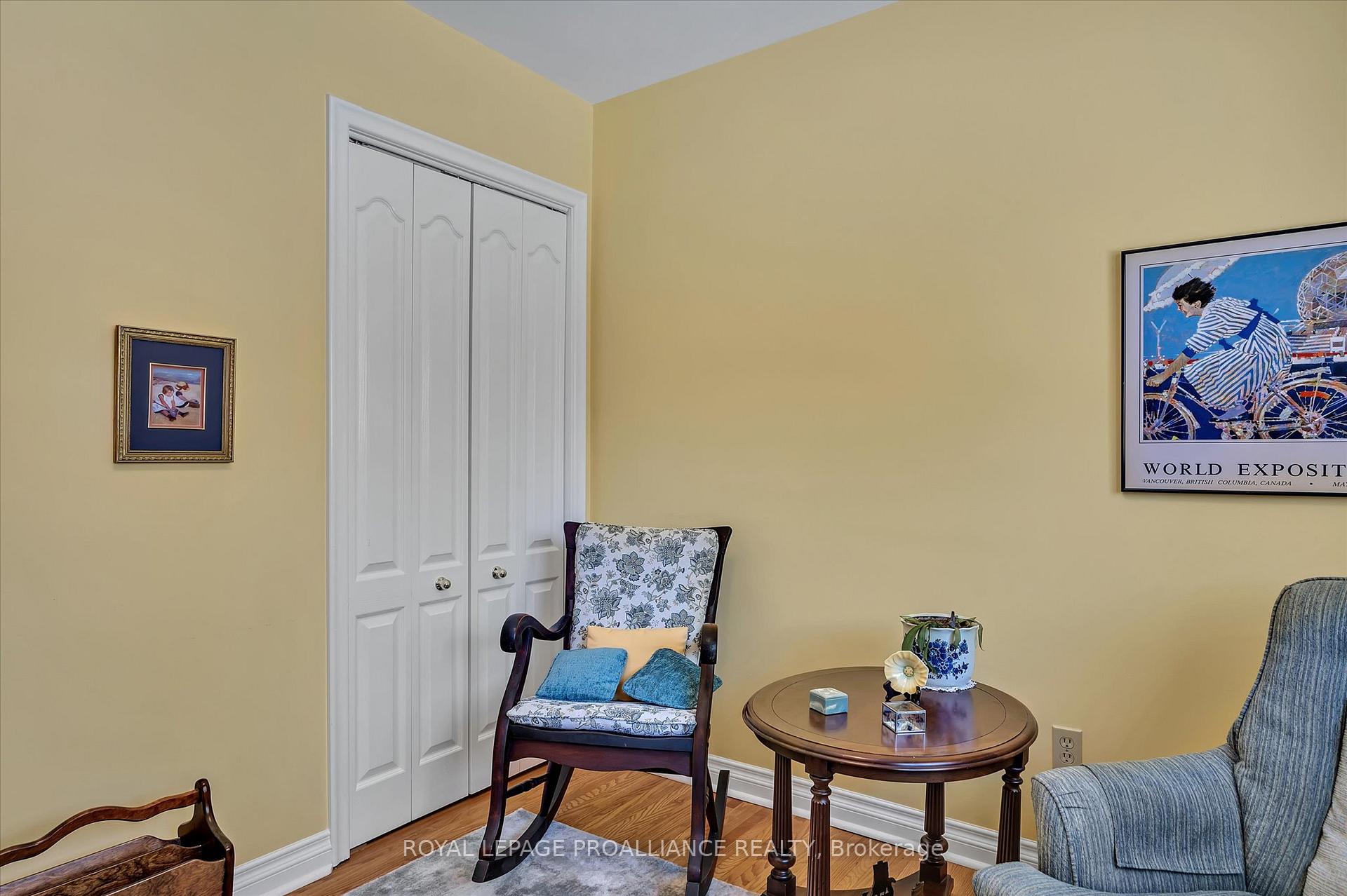 Photo 18 of 114 O'Carroll Avenue, Peterborough, Northcrest Ward 5 — HOMEH