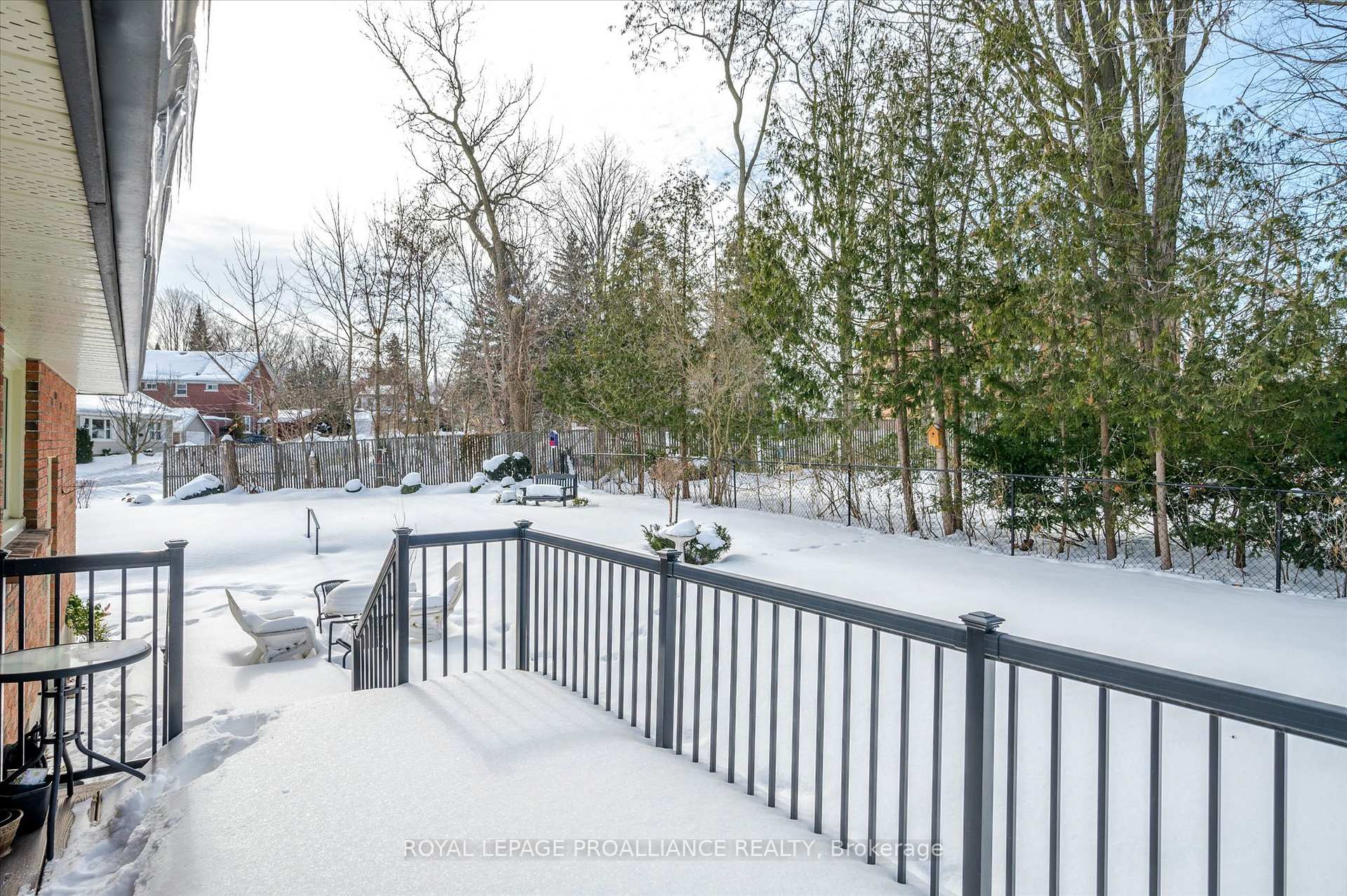 Photo 43 of 114 O'Carroll Avenue, Peterborough, Northcrest Ward 5 — HOMEH