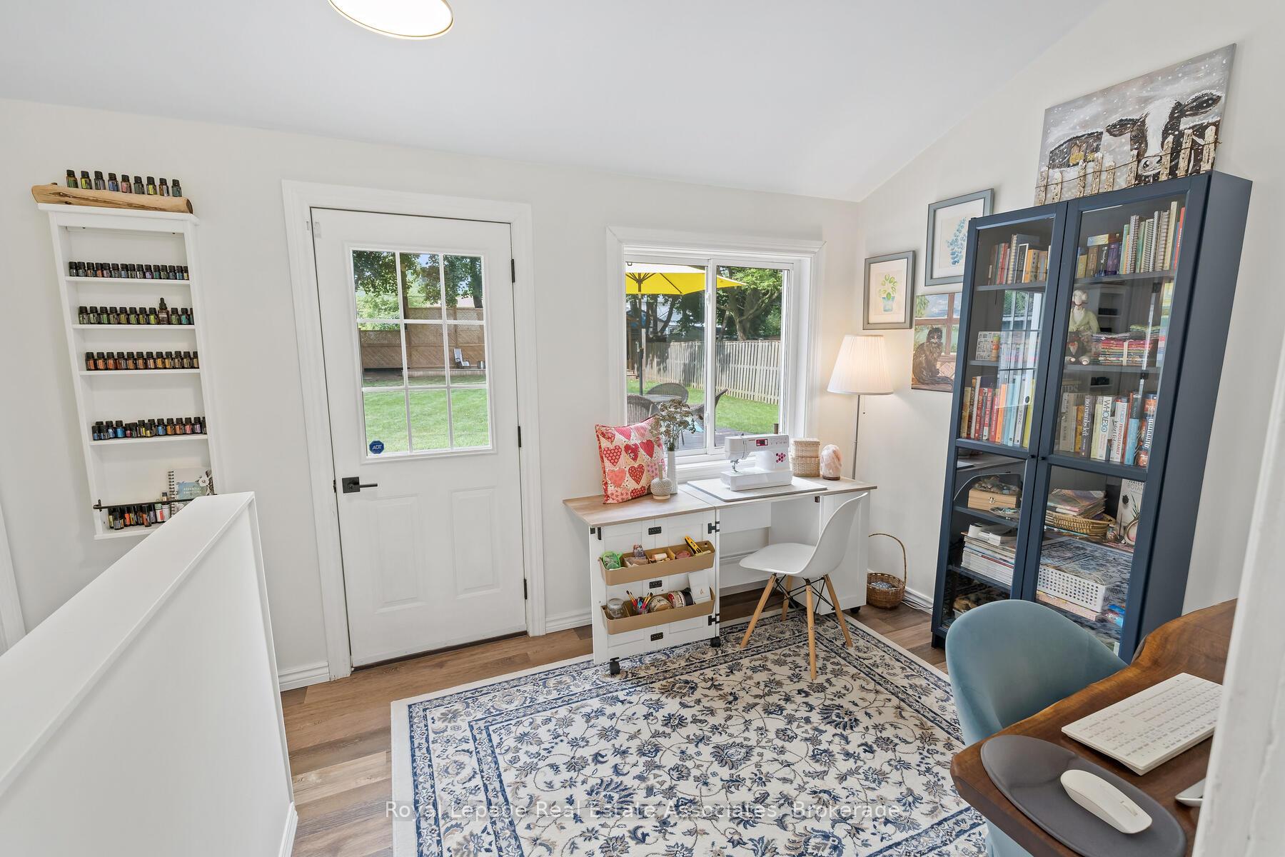 Photo 27 of 119 Crescent Street, Halton Hills, Acton — HOMEH
