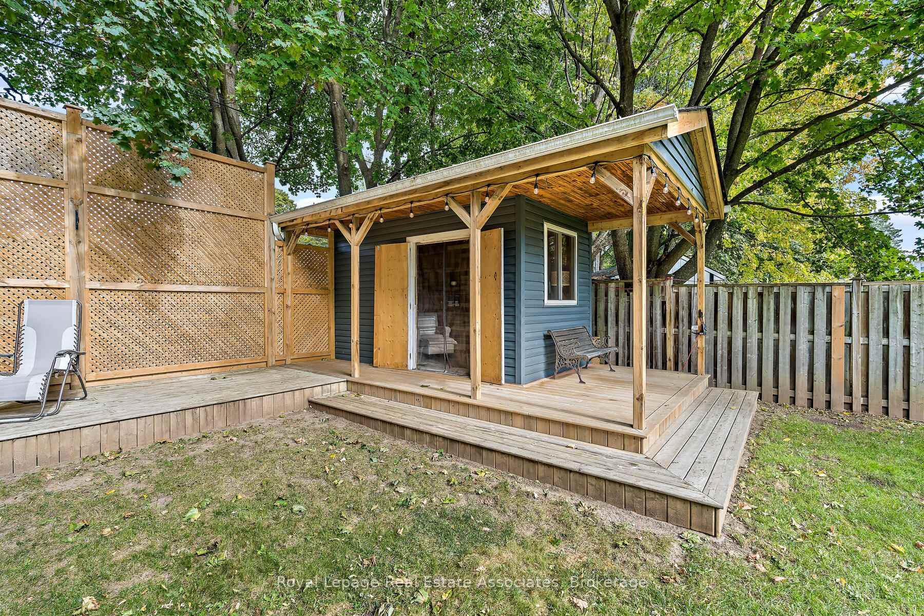 Photo 34 of 119 Crescent Street, Halton Hills, Acton — HOMEH