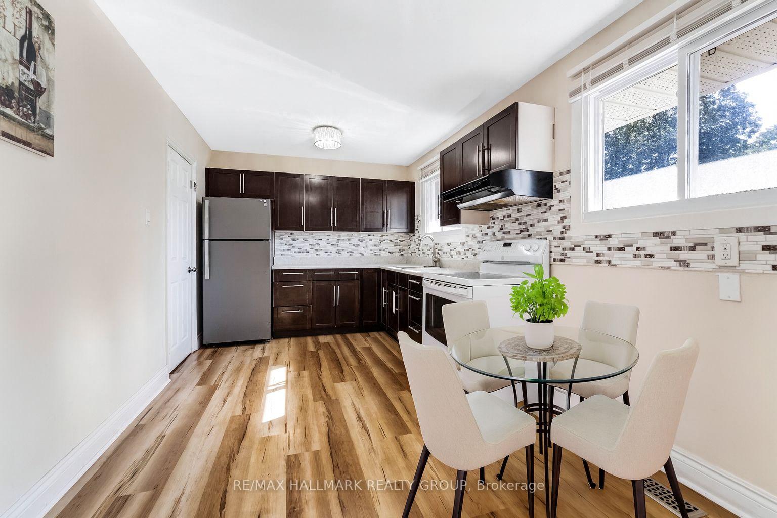 Photo 38 of 591 Eastvale Drive, Ottawa, Beacon Hill North — HOMEH