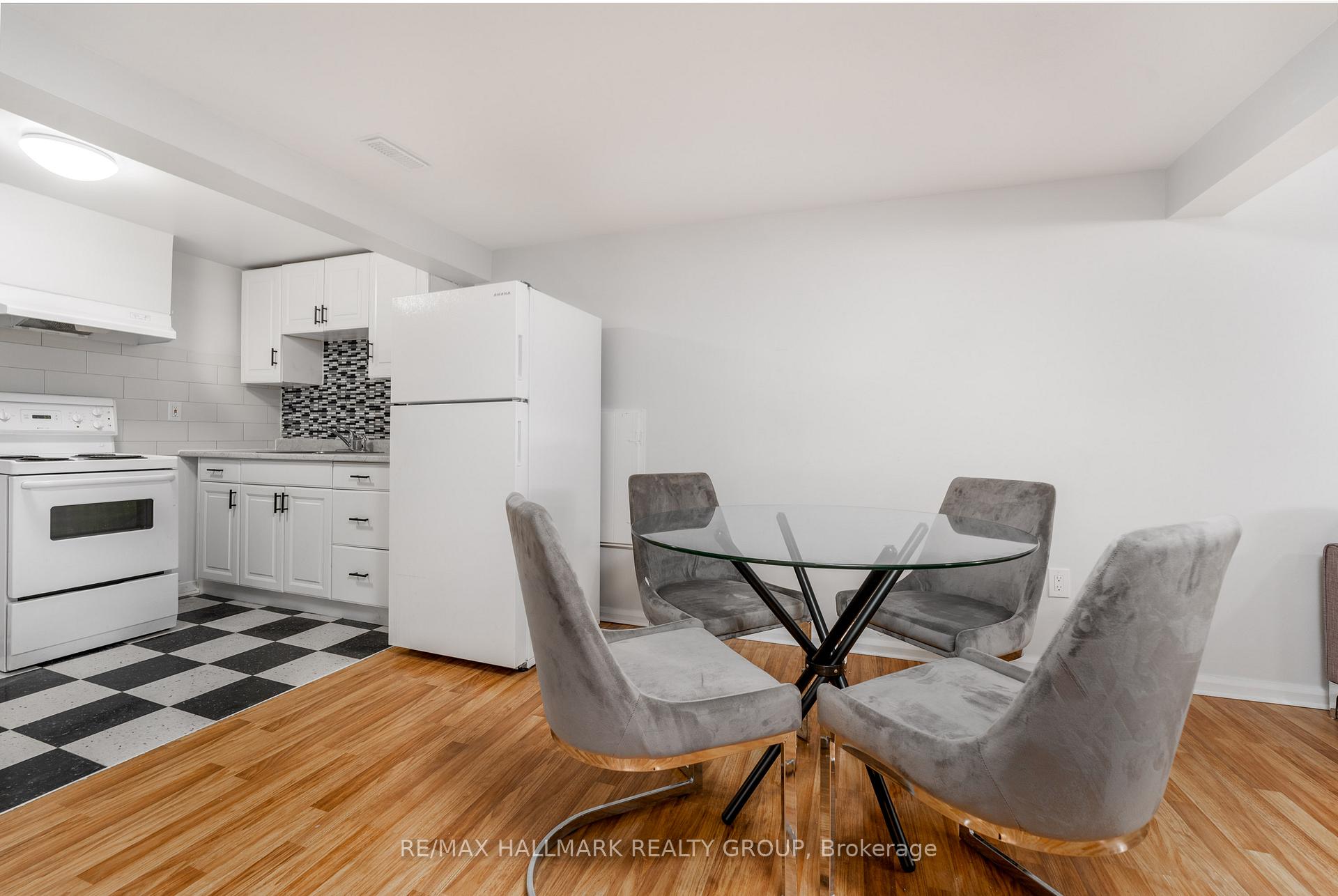 Photo 20 of 591 Eastvale Drive, Ottawa, Beacon Hill North — HOMEH