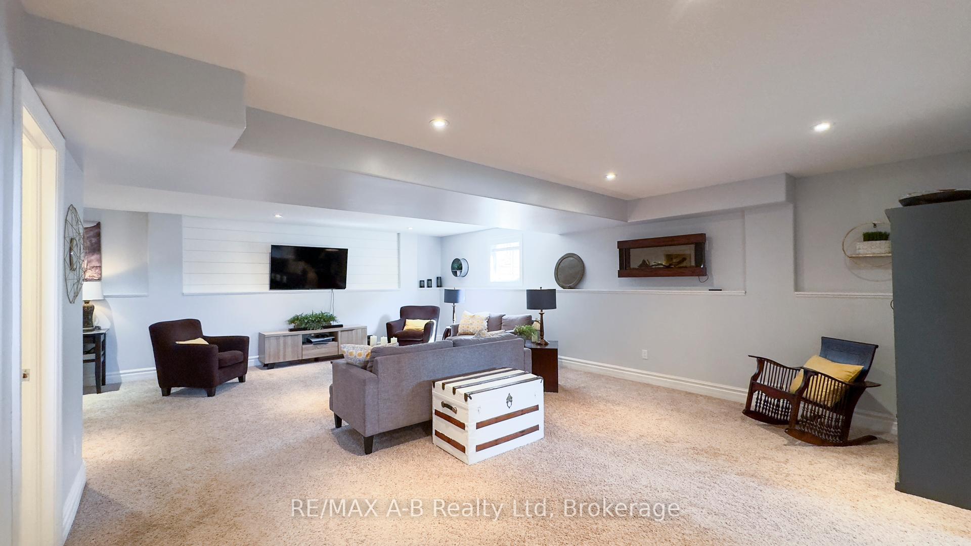 Photo 37 of 83 Sylvia Street, West Perth, Mitchell — HOMEH