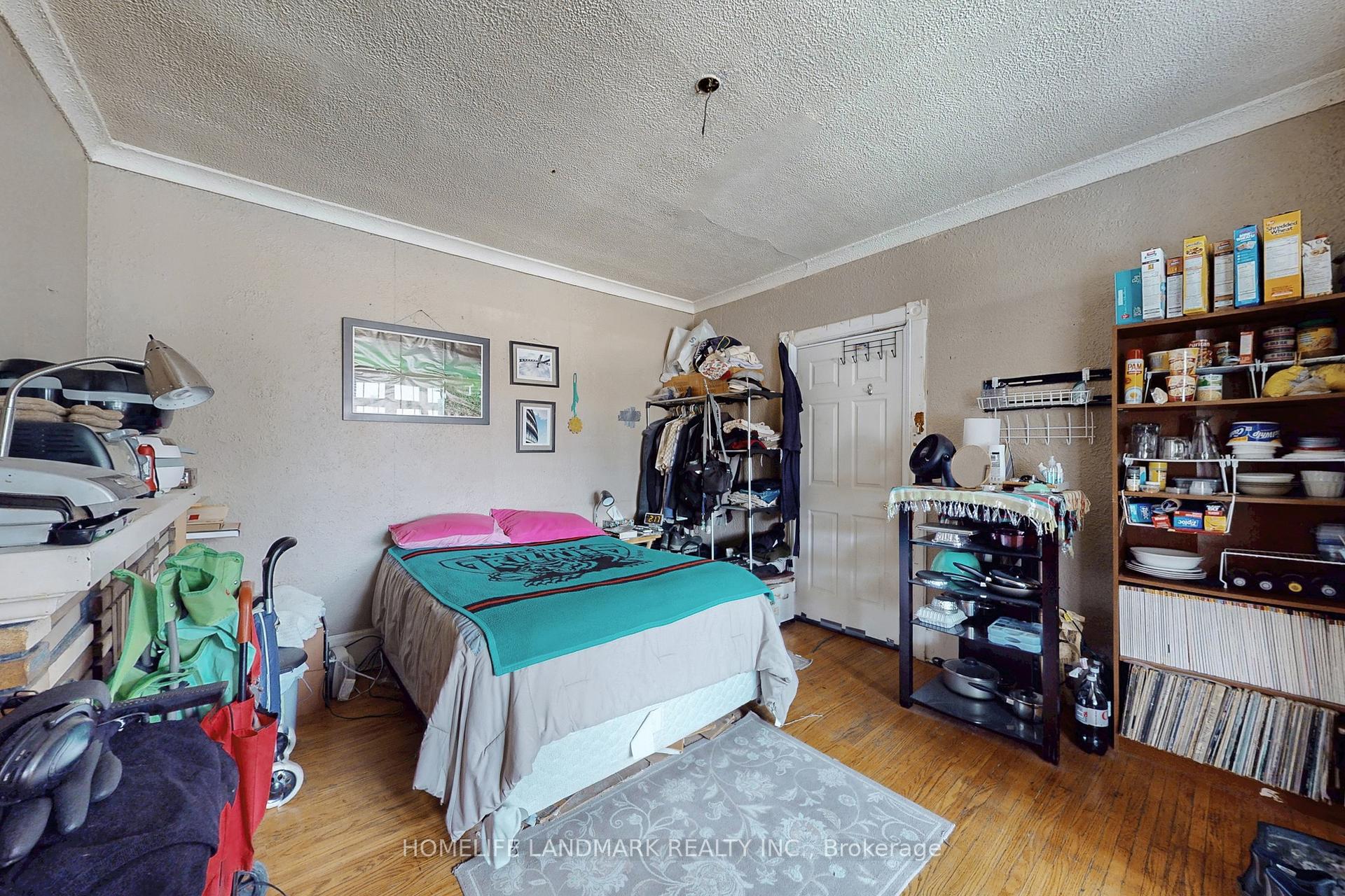Photo 3 of 153 Joseph Street, Kitchener — HOMEH