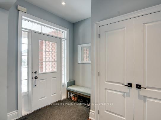 Photo 5 of 32 River Rock Crescent, Brampton, Fletcher's Meadow — HOMEH