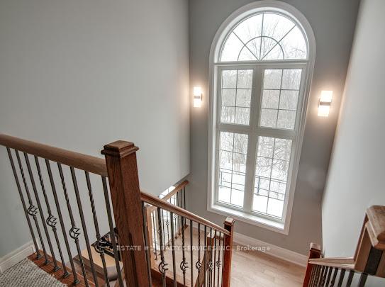 Photo 10 of 32 River Rock Crescent, Brampton, Fletcher's Meadow — HOMEH