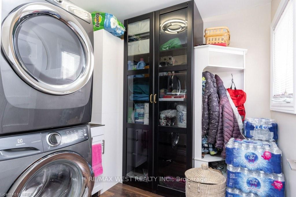 Photo 36 of 146 Harvie Road, Barrie, Holly — HOMEH