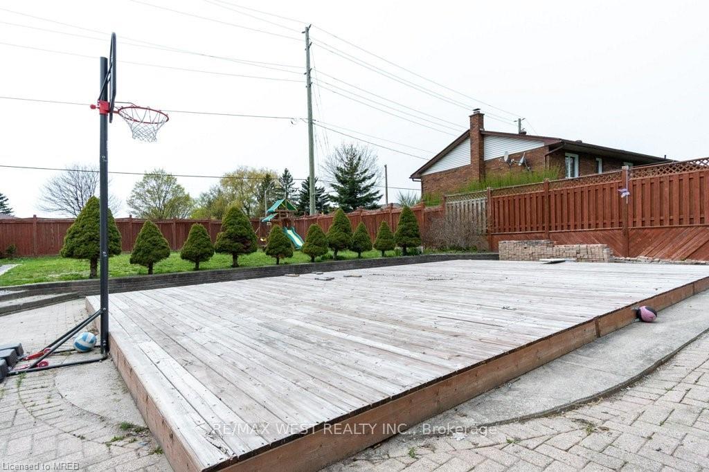 Photo 32 of 146 Harvie Road, Barrie, Holly — HOMEH