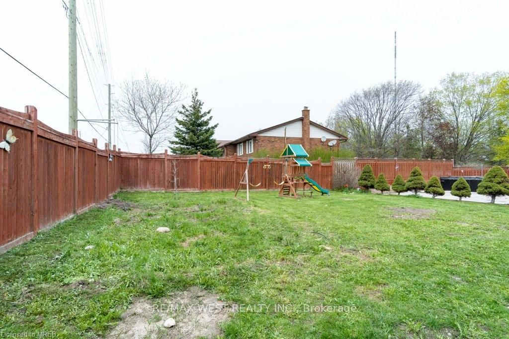 Photo 27 of 146 Harvie Road, Barrie, Holly — HOMEH