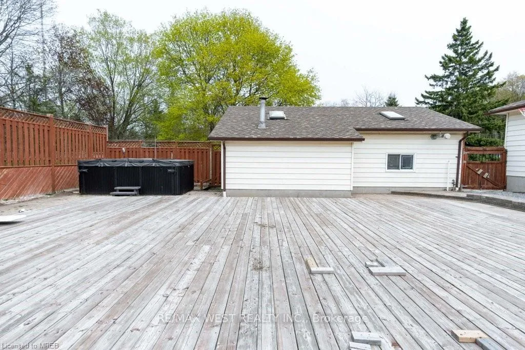 Photo 40 of 146 Harvie Road, Barrie, Holly — HOMEH