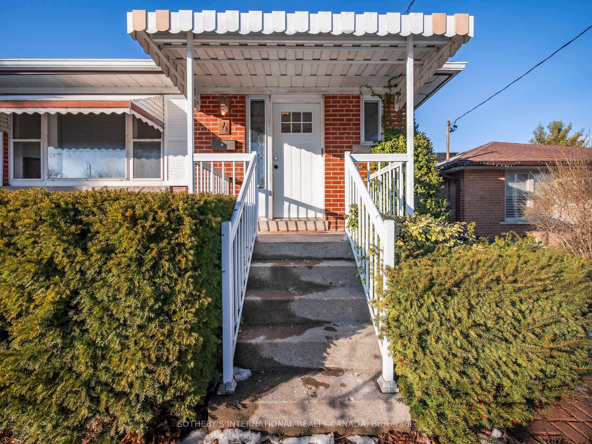 Photo 37 of 4 Riverlea Drive, Etobicoke, Humber Heights — HOMEH