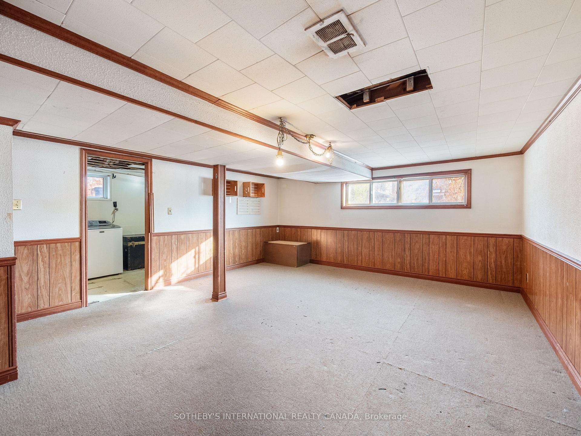 Photo 27 of 4 Riverlea Drive, Etobicoke, Humber Heights — HOMEH