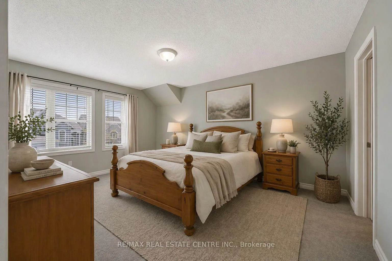 Photo 20 of 904 O'Reilly Crescent, Shelburne — HOMEH