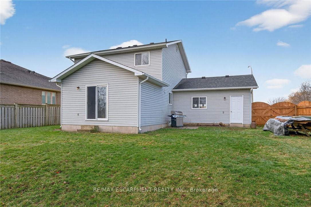 Photo 50 of 33 Oak Crescent, Haldimand — HOMEH