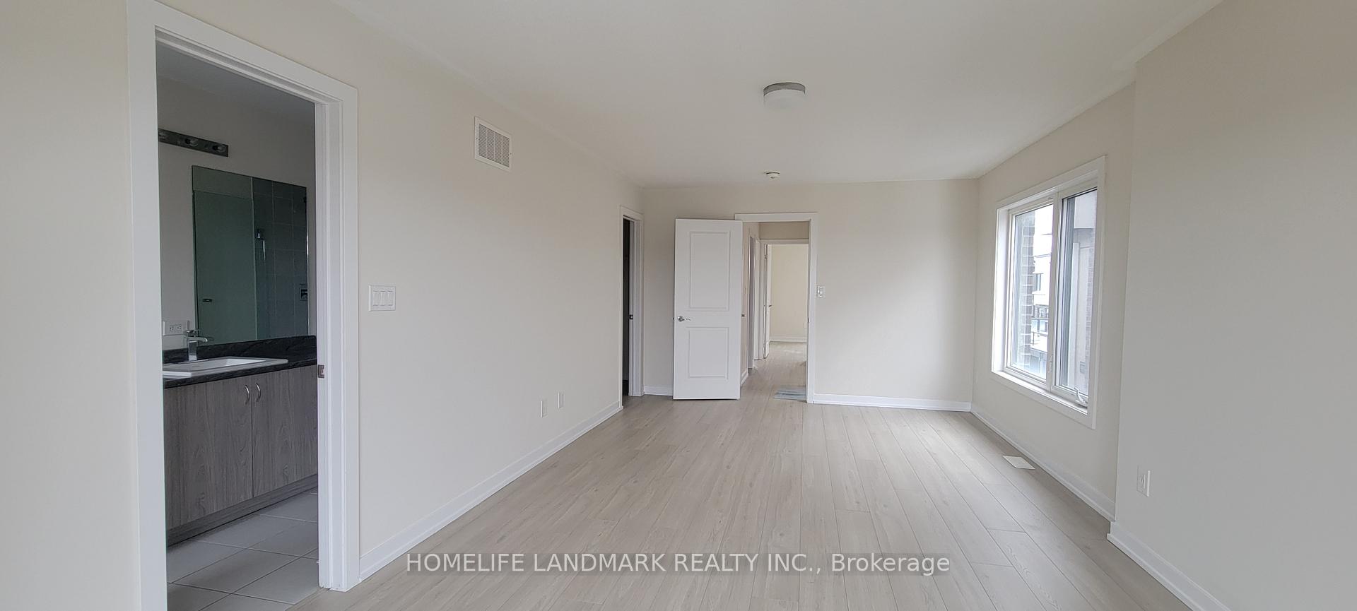 Photo 11 of 2514 Castlegate Crossing, Pickering, Duffin Heights — HOMEH