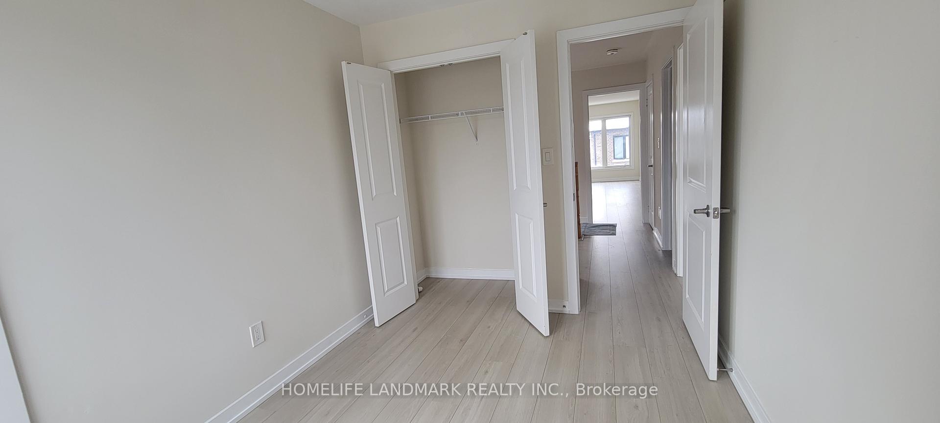 Photo 12 of 2514 Castlegate Crossing, Pickering, Duffin Heights — HOMEH
