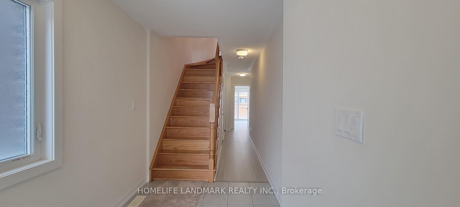Photo 15 of 2514 Castlegate Crossing, Pickering, Duffin Heights — HOMEH