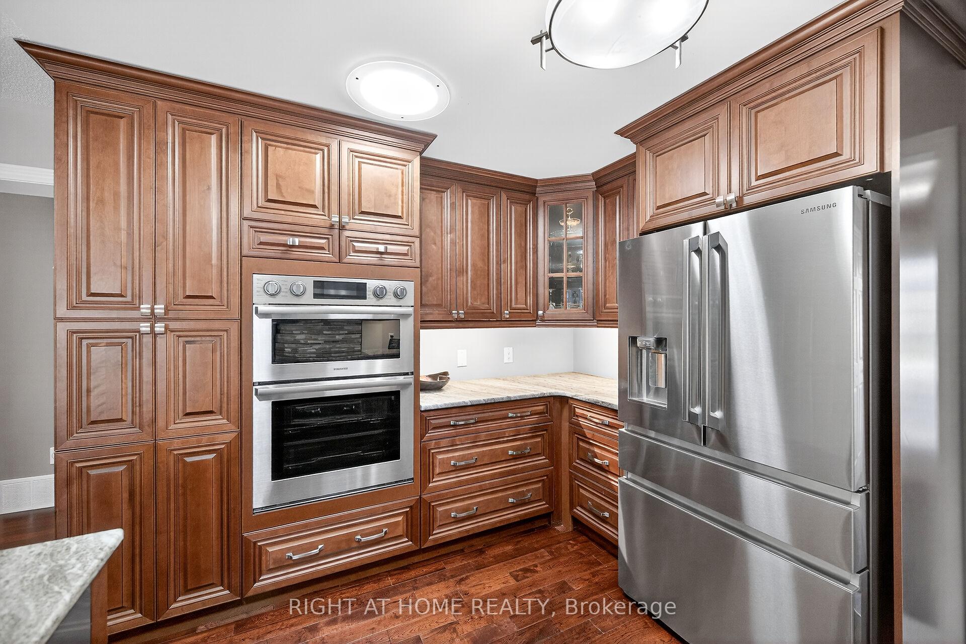Photo 22 of 110 Kilroot Place, Hamilton, Rural Flamborough — HOMEH