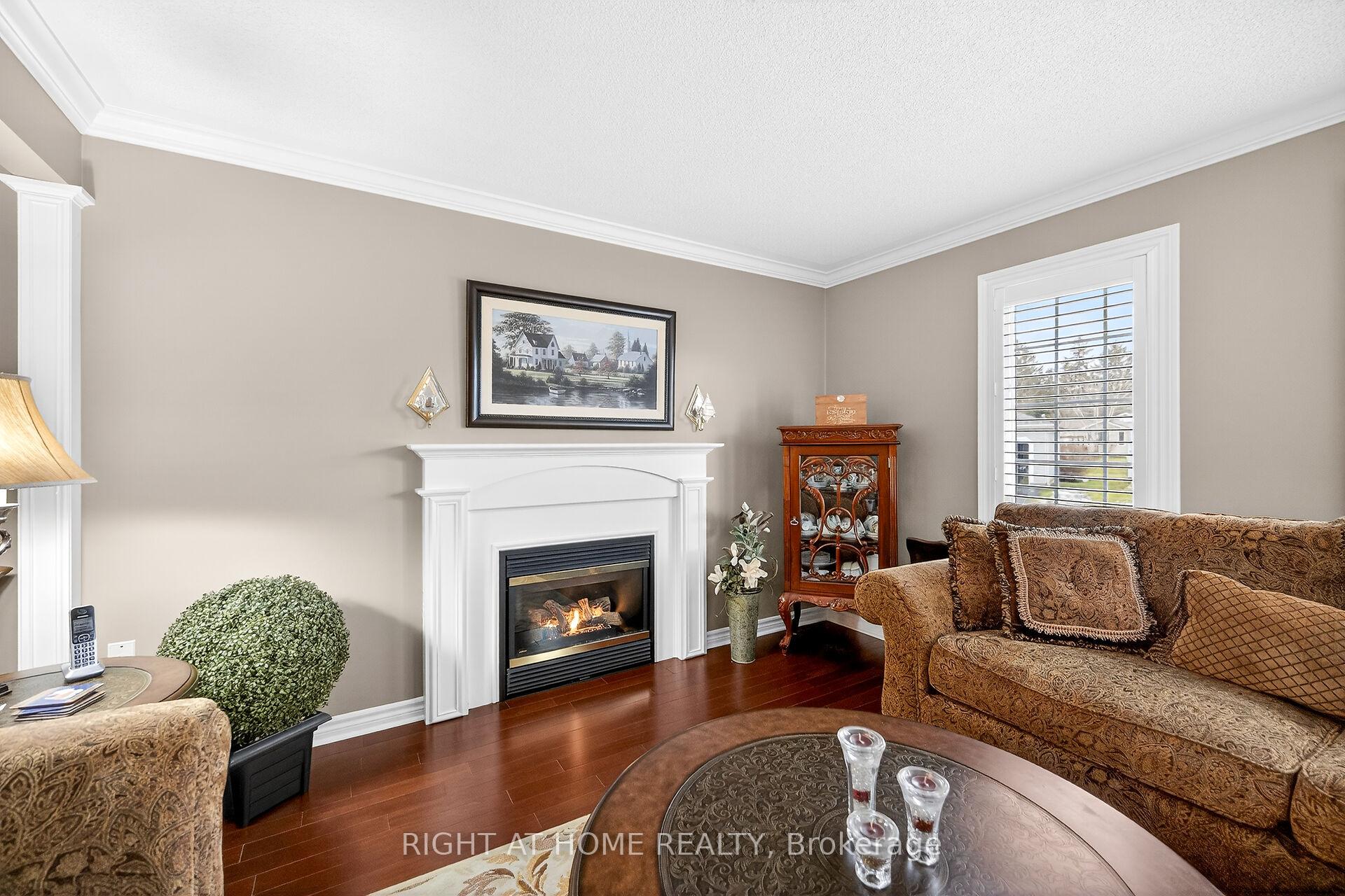 Photo 6 of 110 Kilroot Place, Hamilton, Rural Flamborough — HOMEH