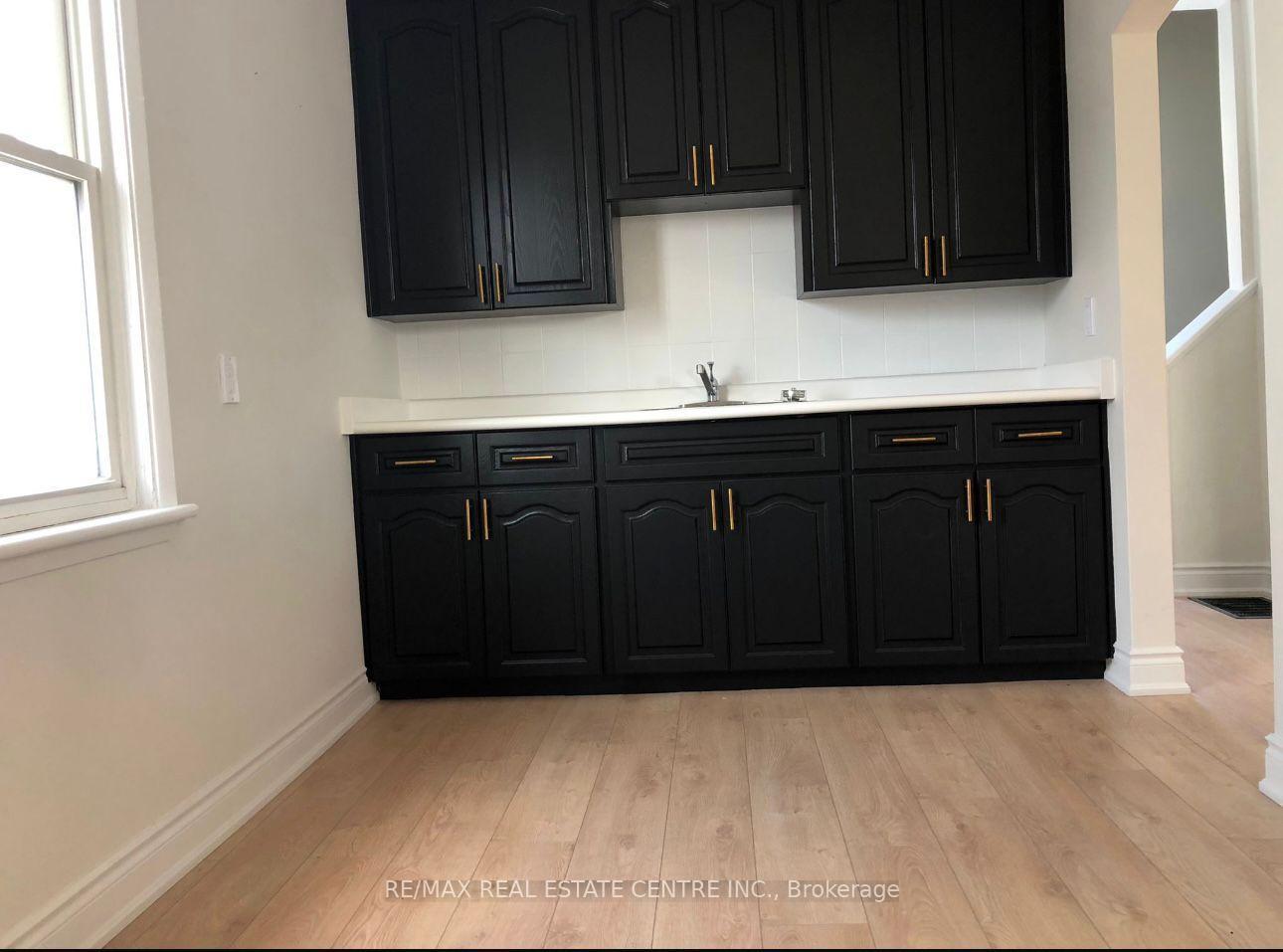 Photo 7 of 25 Hayes Avenue, Hamilton, McQuesten — HOMEH