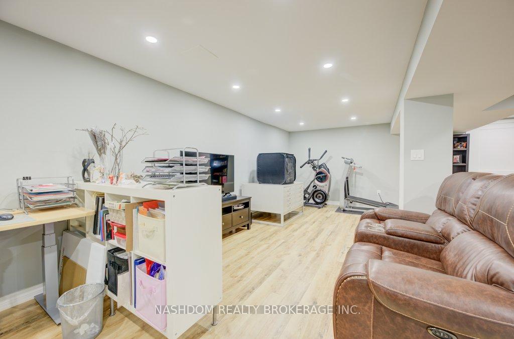 Photo 23 of 1 Bryant Court, Hamilton, Corman — HOMEH