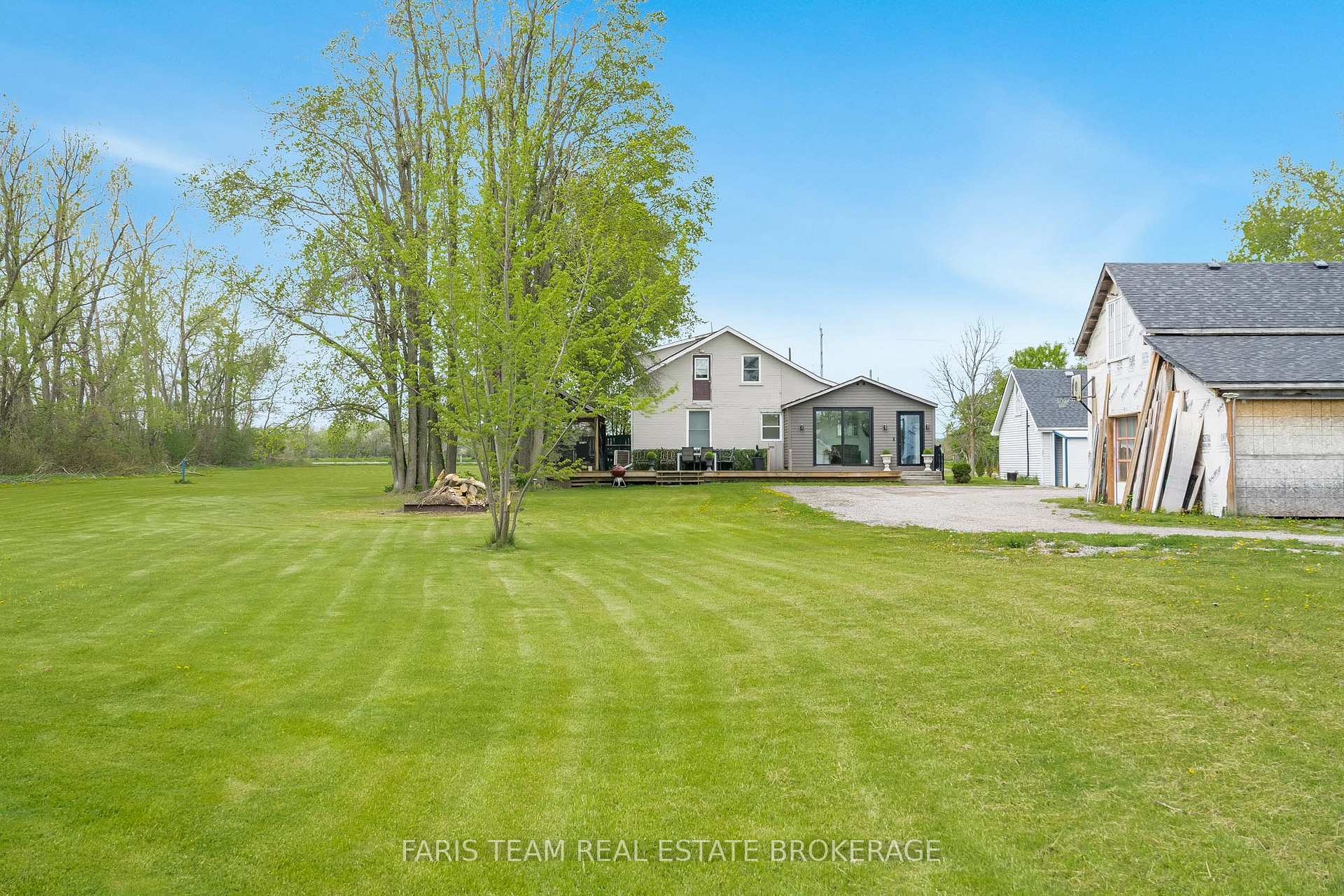 Photo 19 of 2351 20th Side Road, Innisfil, Rural Innisfil — HOMEH