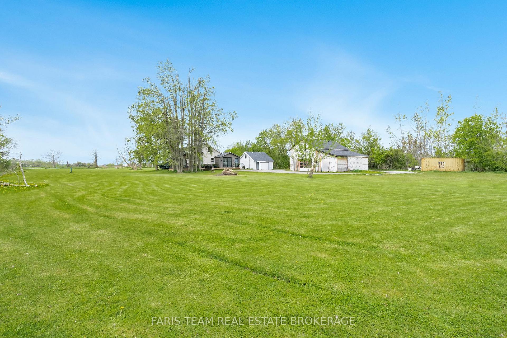 Photo 23 of 2351 20th Side Road, Innisfil, Rural Innisfil — HOMEH