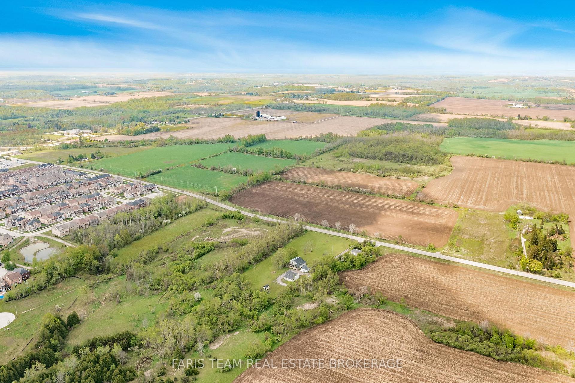 Photo 26 of 2351 20th Side Road, Innisfil, Rural Innisfil — HOMEH