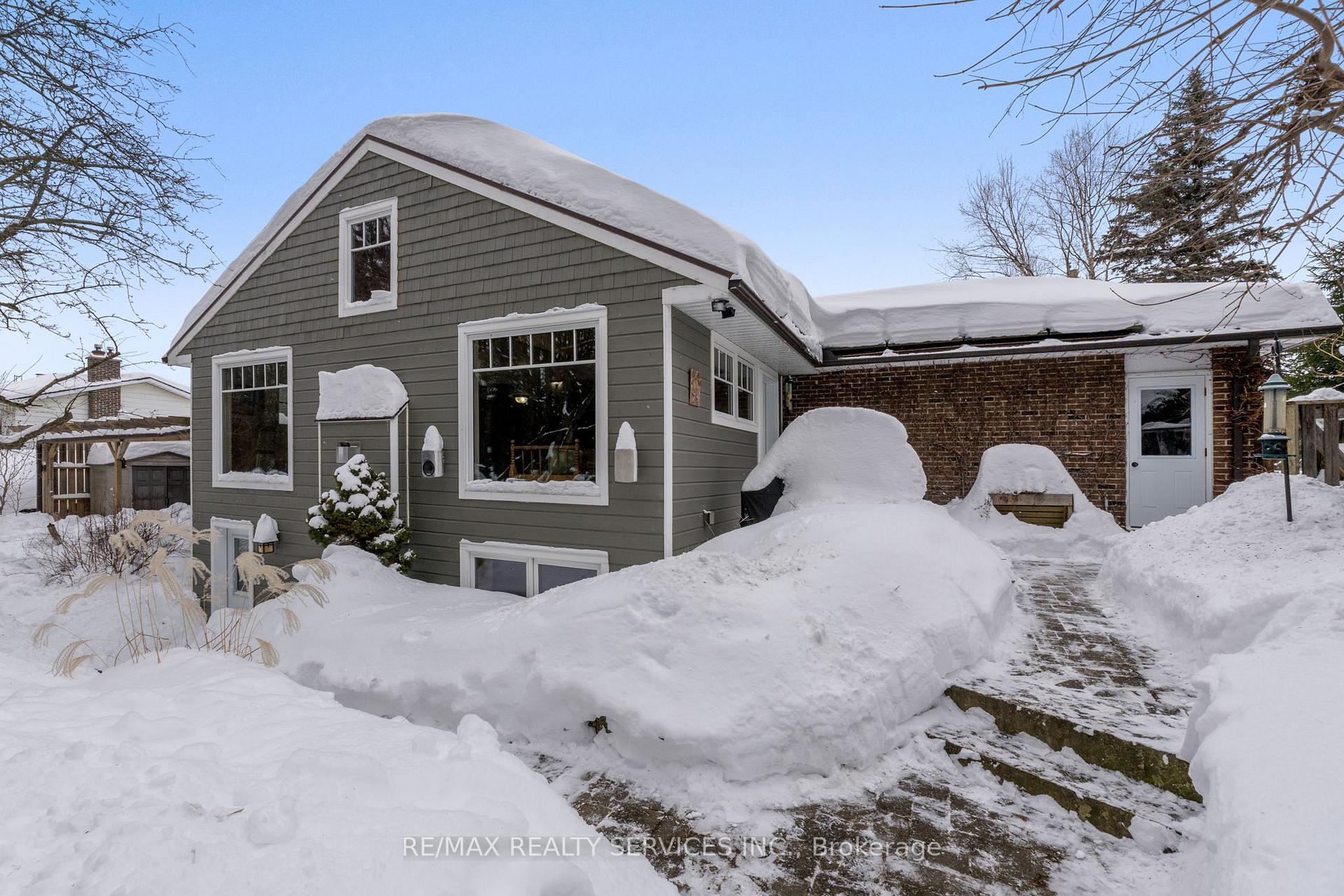 Photo 4 of 25 Orsi Road, Caledon, Caledon East — HOMEH