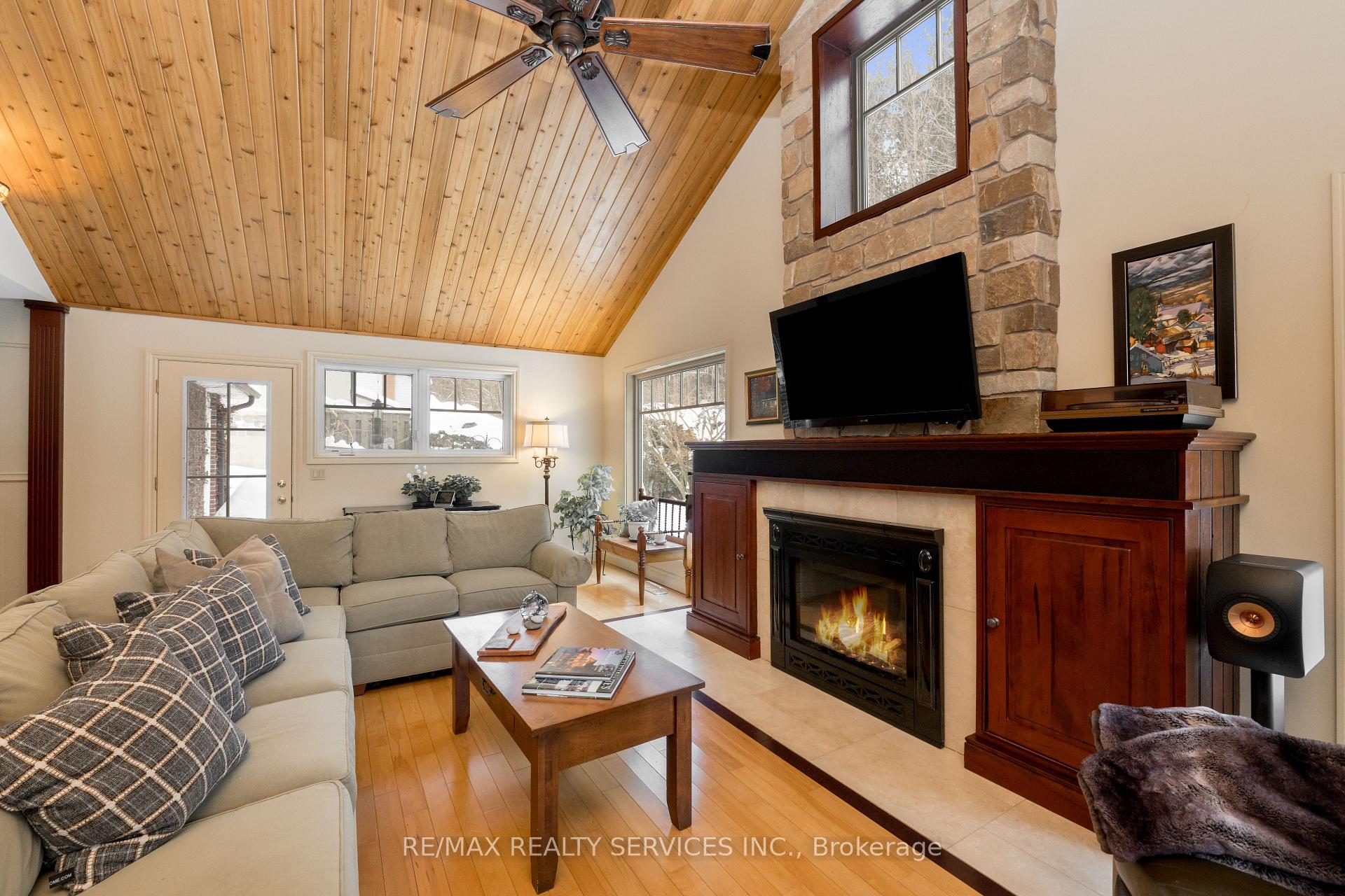 Photo 6 of 25 Orsi Road, Caledon, Caledon East — HOMEH