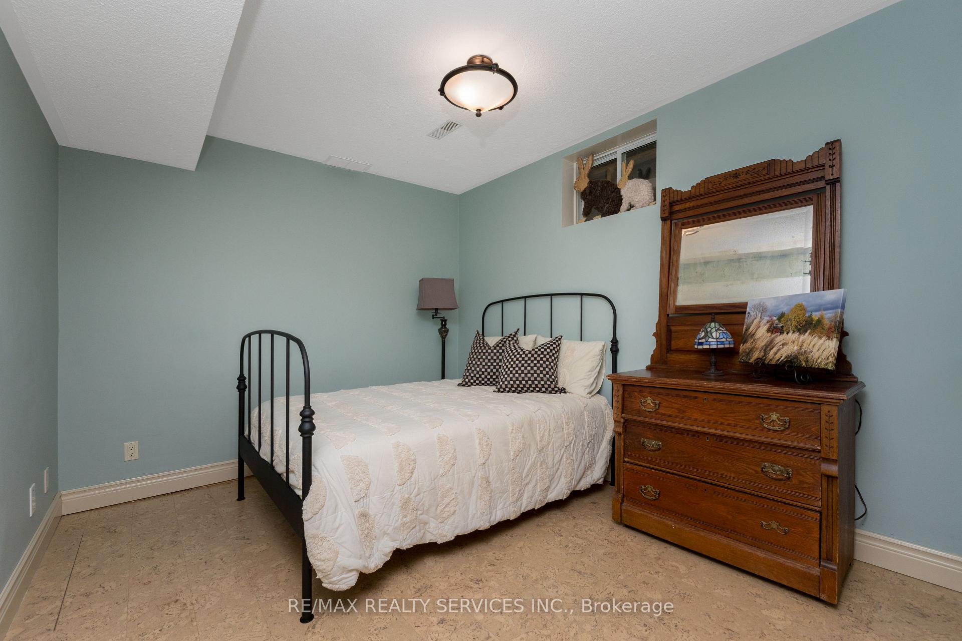Photo 31 of 25 Orsi Road, Caledon, Caledon East — HOMEH