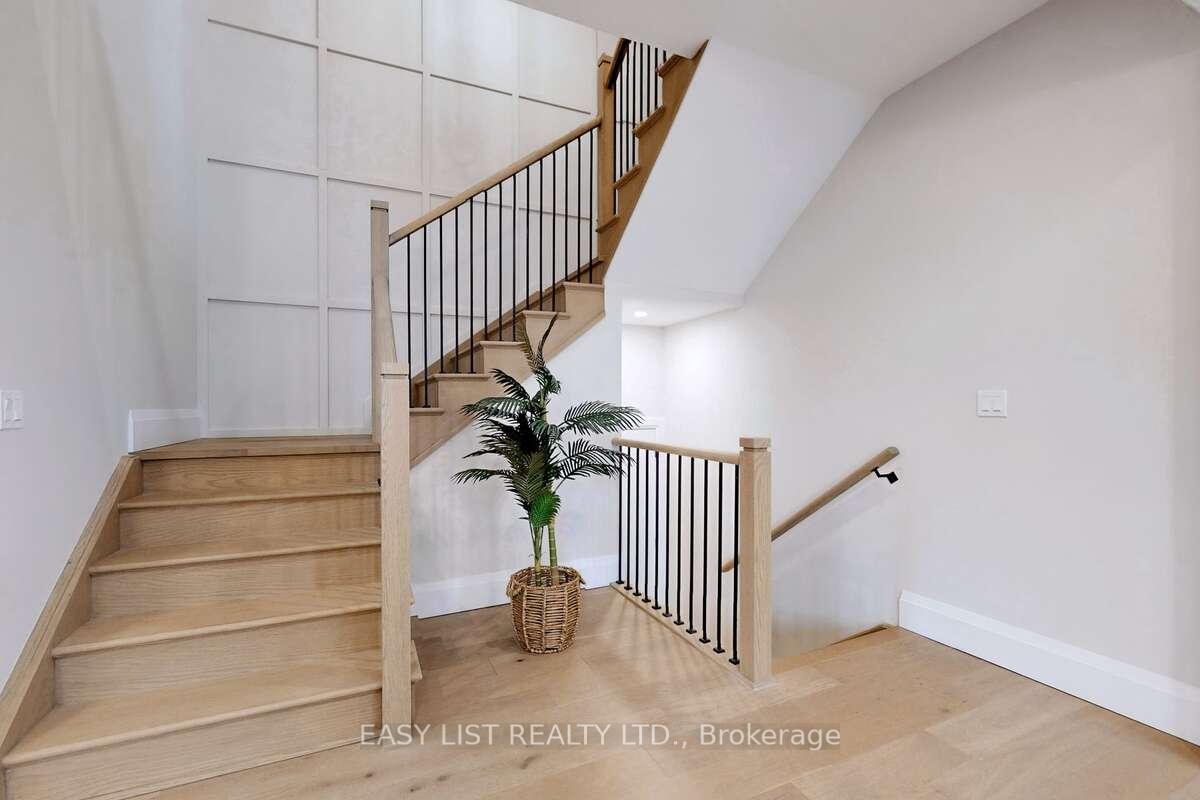 Photo 10 of 23 York Drive, Peterborough, Monaghan Ward 2 — HOMEH