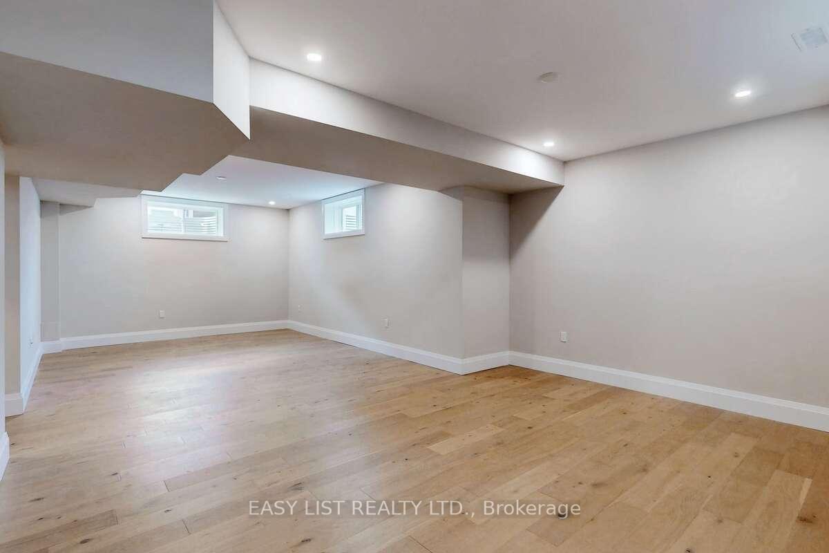 Photo 13 of 23 York Drive, Peterborough, Monaghan Ward 2 — HOMEH