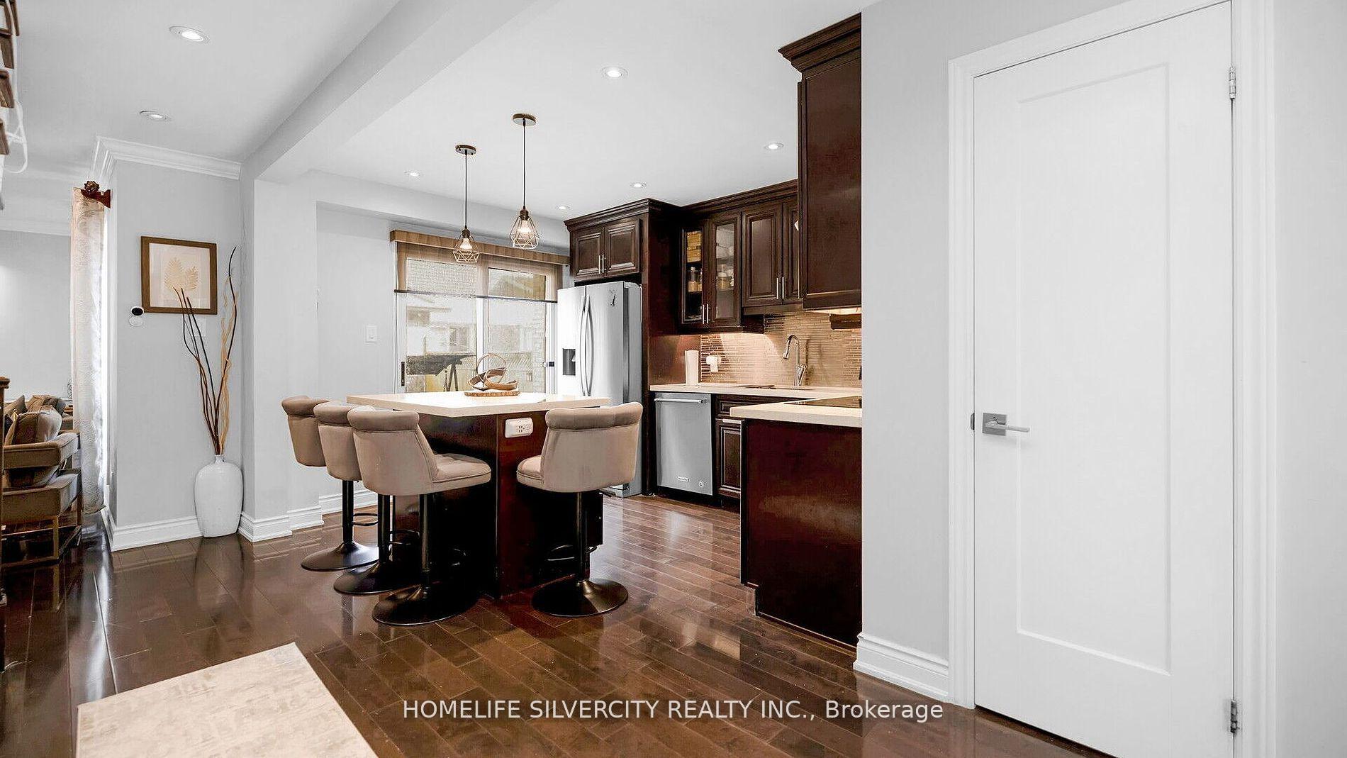Photo 34 of 75 Stoneledge Circle, Brampton, Sandringham-Wellington — HOMEH