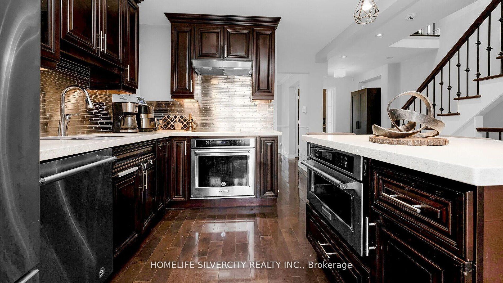 Photo 26 of 75 Stoneledge Circle, Brampton, Sandringham-Wellington — HOMEH