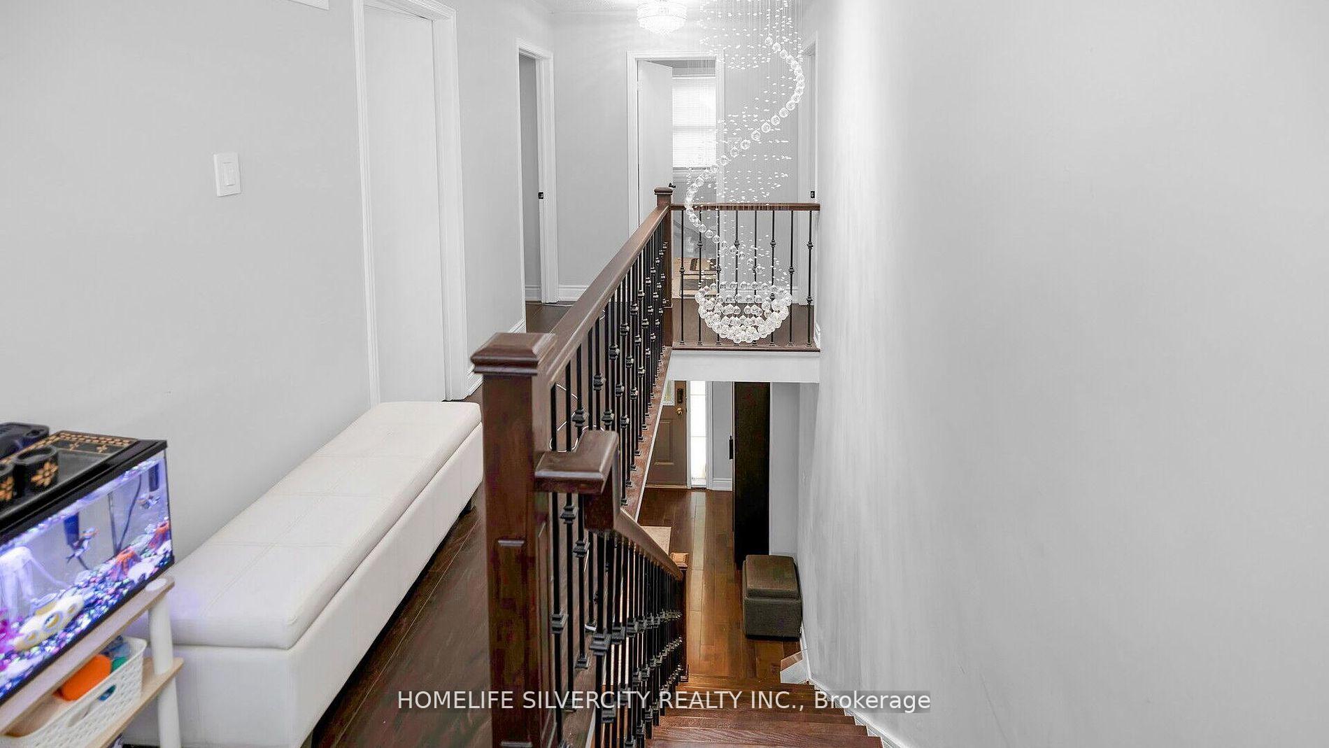 Photo 35 of 75 Stoneledge Circle, Brampton, Sandringham-Wellington — HOMEH