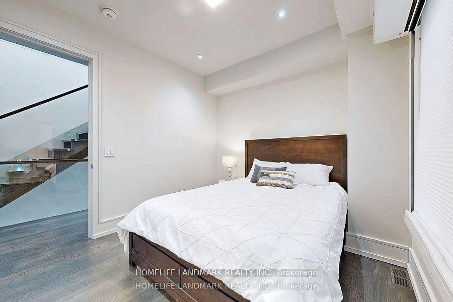 Photo 15 of 301 Jedburgh Road, Toronto, Lawrence Park North — HOMEH